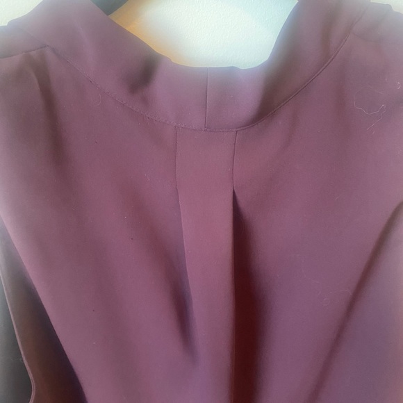 BABATON Sleeveless Power Blouse - Picture 2 of 6
